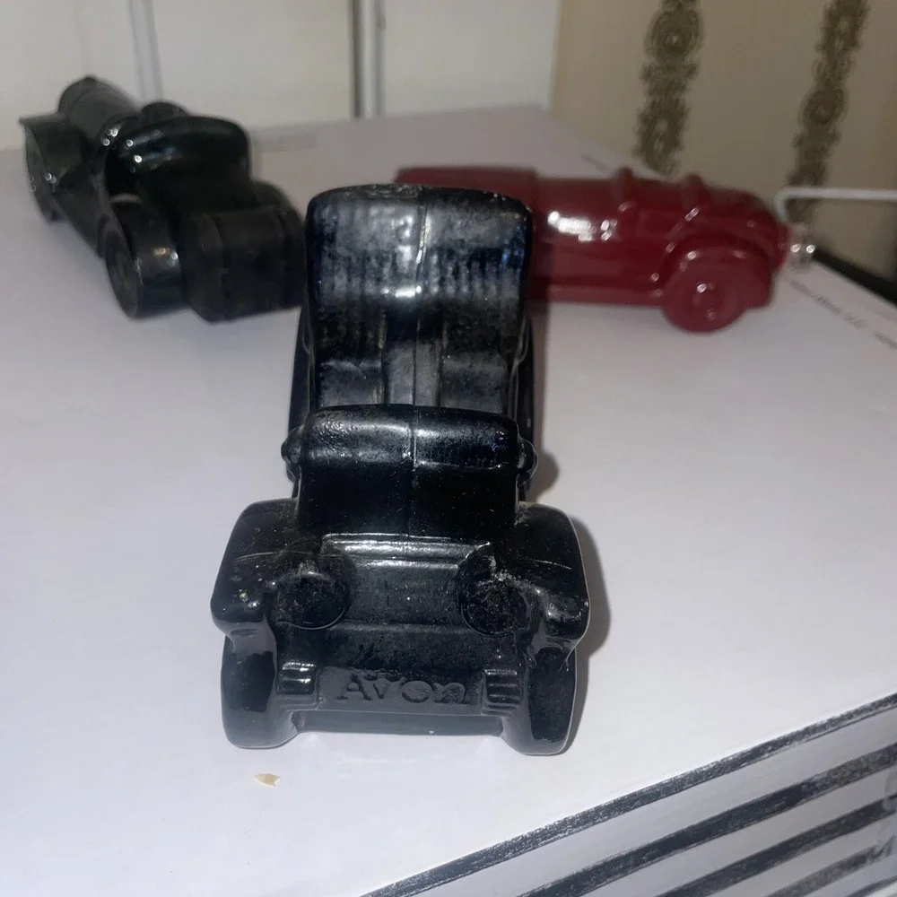 3 Vintage AVON Cologne After Shave Car Bottles‎
